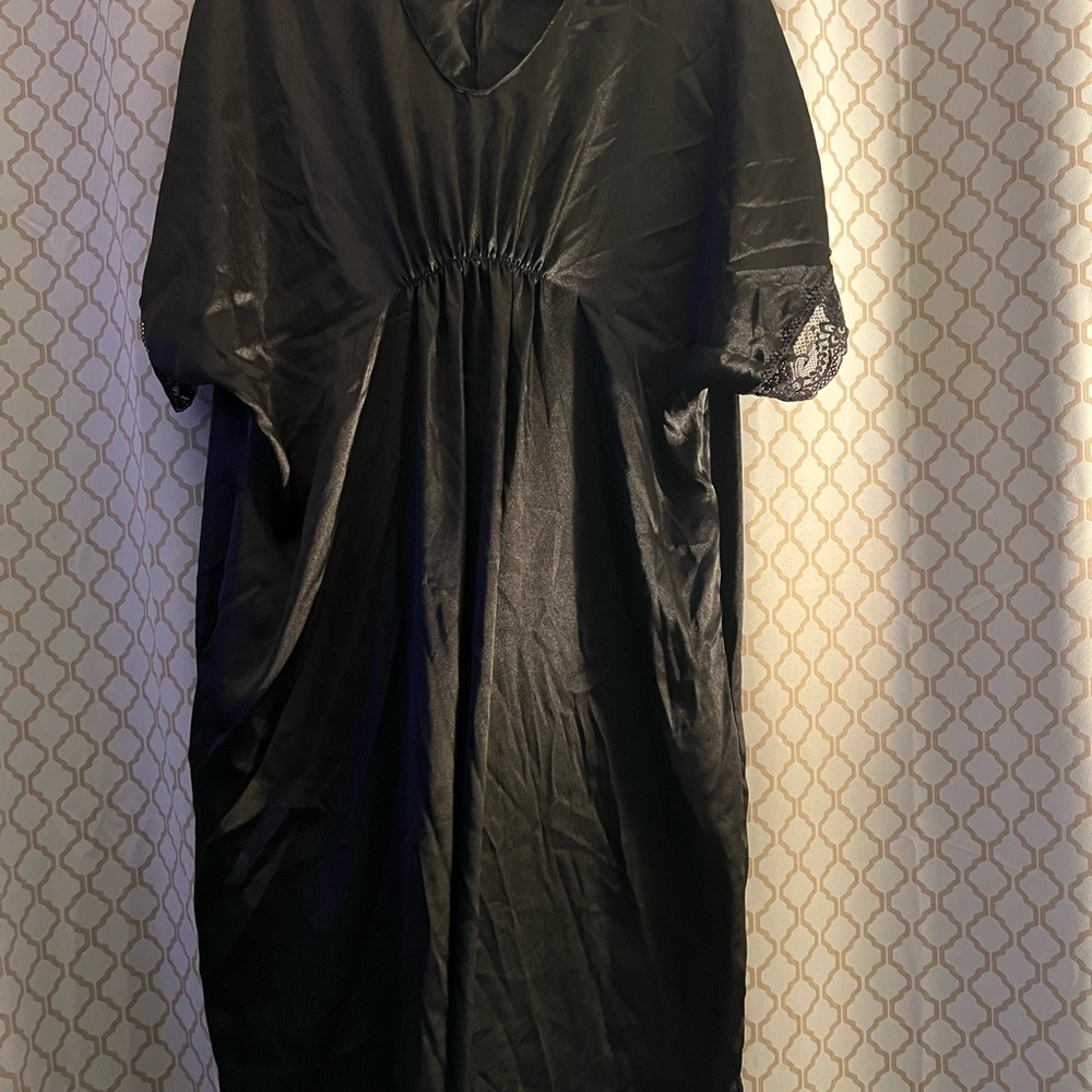 Elegant Black Women's Nightgown